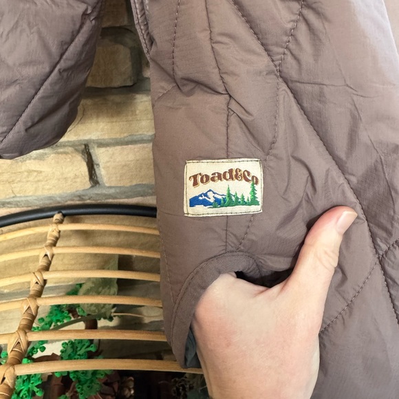 Toad and Co Nomader Womens Reversible Puffer Parka-Silverpine & Mushroom Jacket - Picture 5 of 12